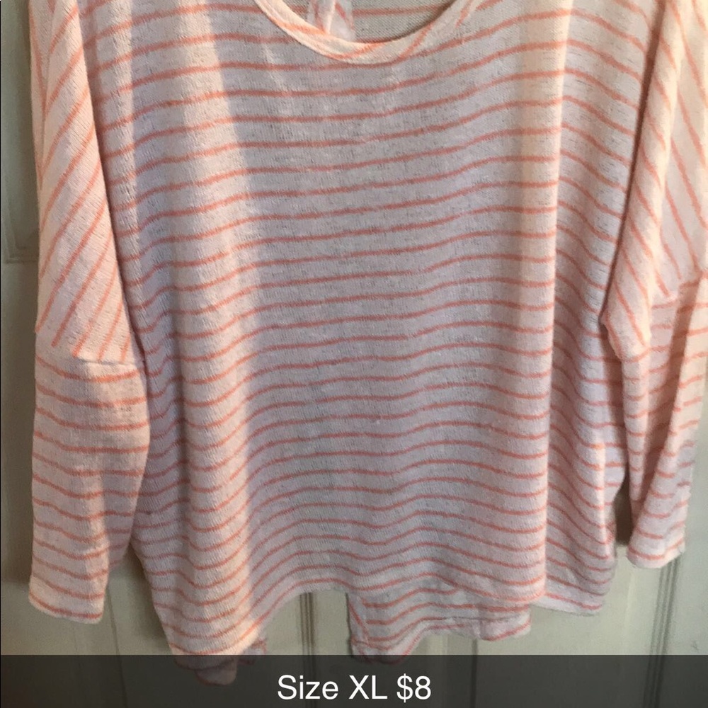 Women’s long sleeves